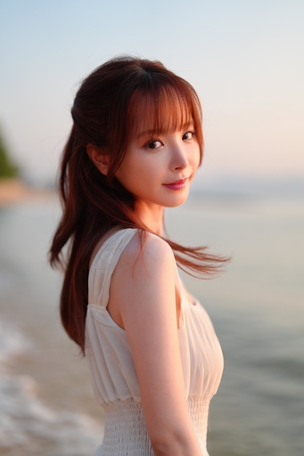 Momonogi Kana